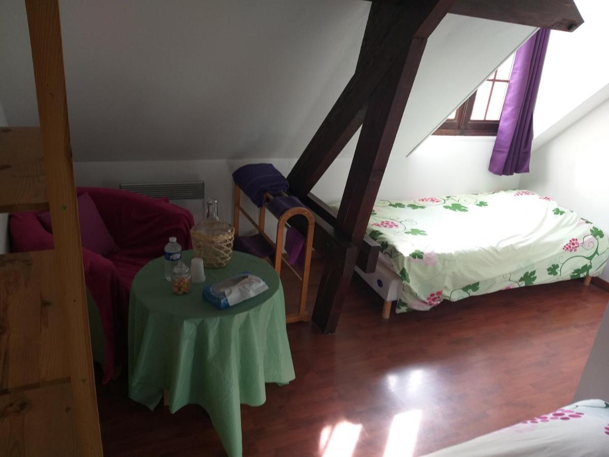 Et Table D'hotes Ancienne Poterie Saint-Martin-des-Champs (Yonne)